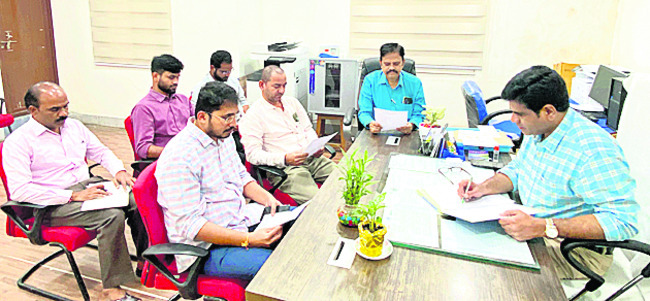 నవజాత శిశువు  మరణాలు తగ్గించాలి1