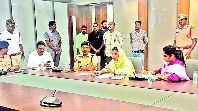 నేడు కేంద్ర ఆర్థిక మంత్రి రాక  2