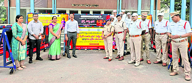 నిత్యాన్నదానానికి  పలువురు విరాళాలు 3