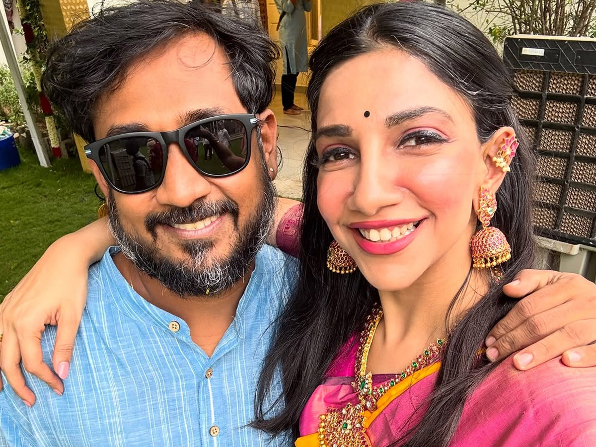 Big Boss Tamil fame Samyuktha Shan marries cricketer Aniruddha Srikanth Photos11