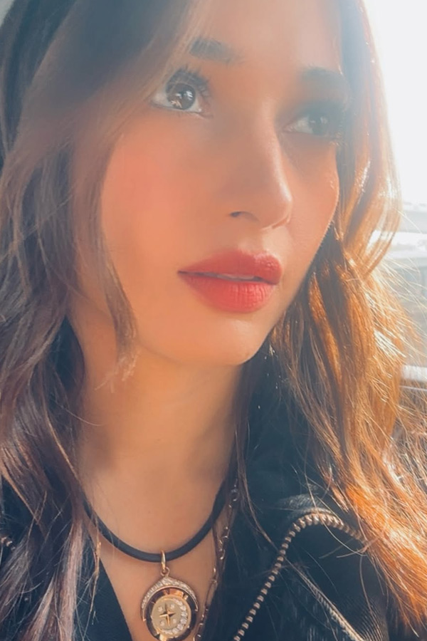 INtresting Facts About Actress Tamannaah Bhatia Daily Routine Life Photos14