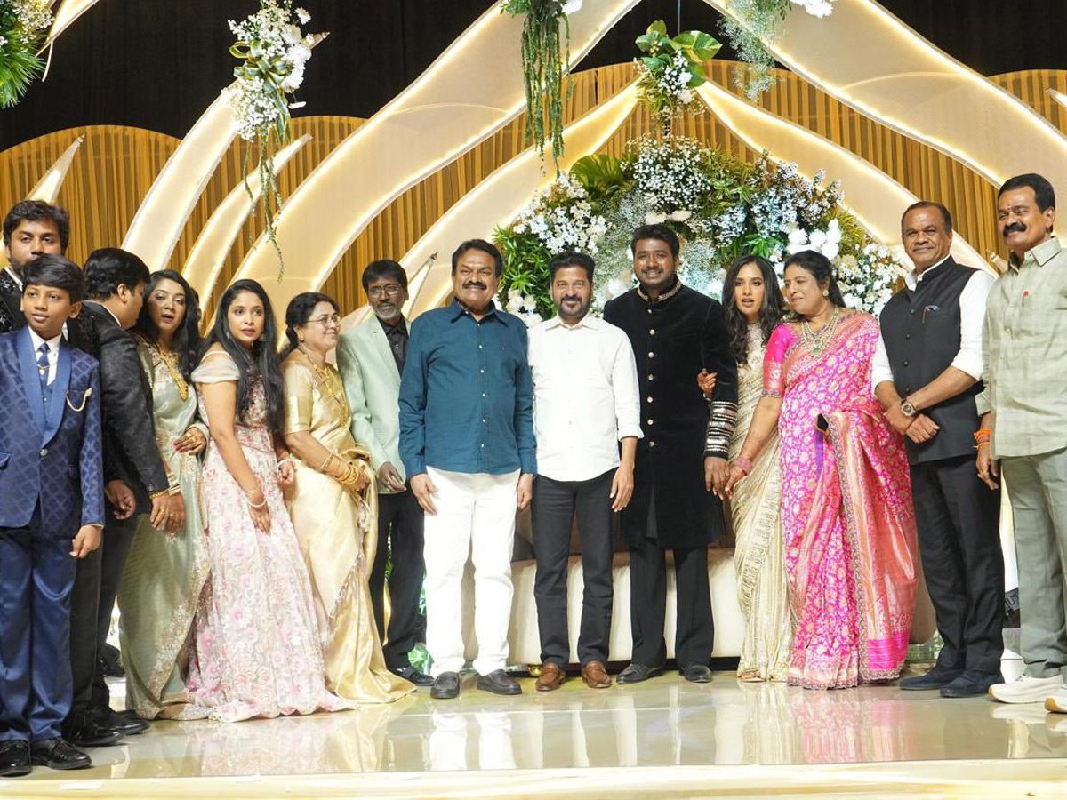 Singer Rahul Sipligunj Wedding Reception Photos8