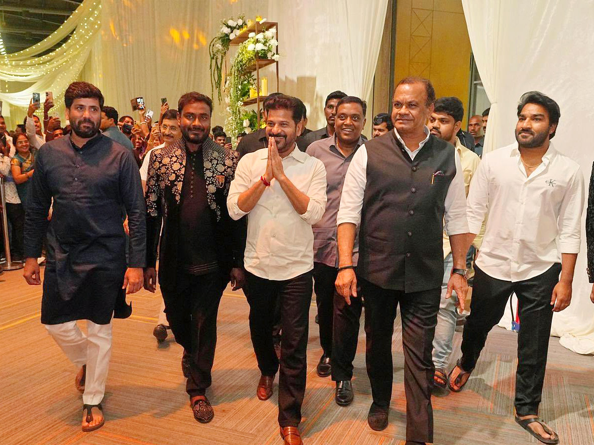 Singer Rahul Sipligunj Wedding Reception Photos9