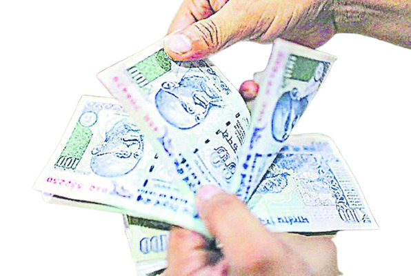 వసూల్‌ రాజాలు1