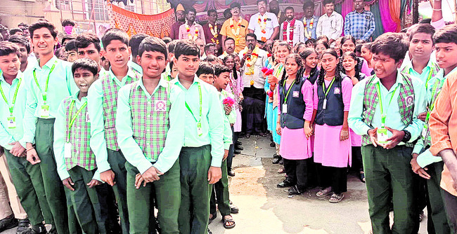 ఆదోని జిల్లాను తక్షణమే ప్రకటించాలి 1