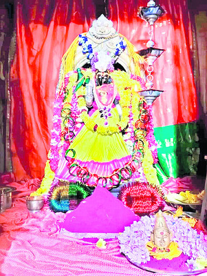 వైభవంగా లక్ష కుంకుమార్చన 1