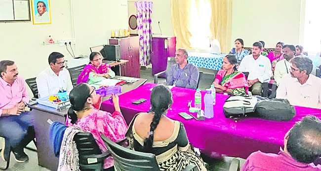 కొడంగల్‌ ప్రభుత్వ డిగ్రీ కళాశాలలో ఆడిట్‌ 
1