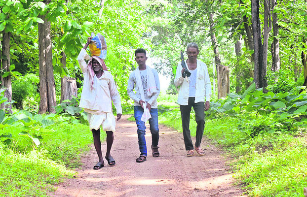 తల్లడిల్లుతున్న పల్లెలు1