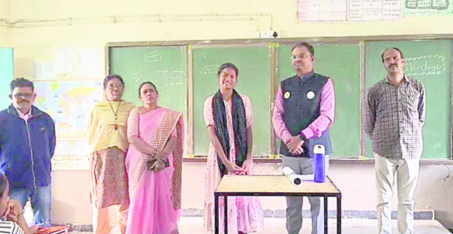 తల్లడిల్లుతున్న పల్లెలు2