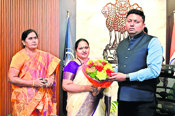 దరఖాస్తుల ఆహ్వానం 1