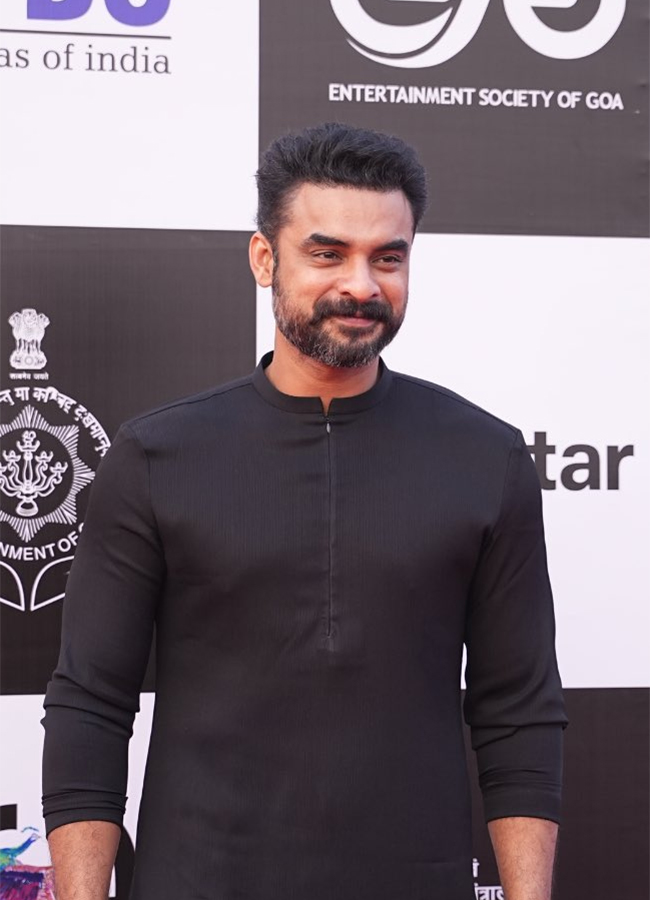 Closing Ceremony of the 56th International Film Festival of India14