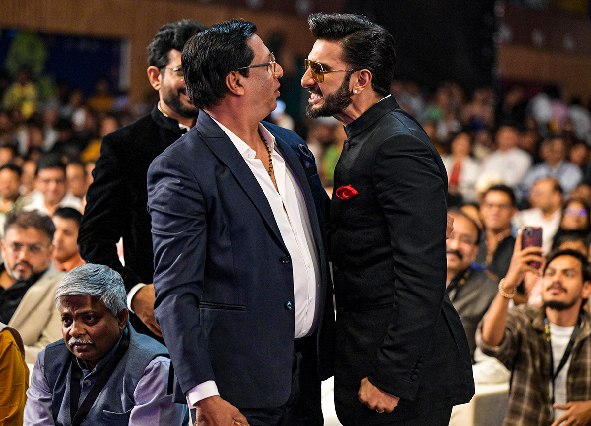 Closing Ceremony of the 56th International Film Festival of India21