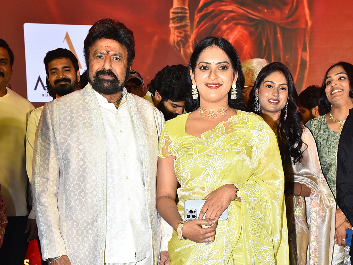 Nandamuri Balakrishna Akhanda 2 Movie Pre Release Event Photos17