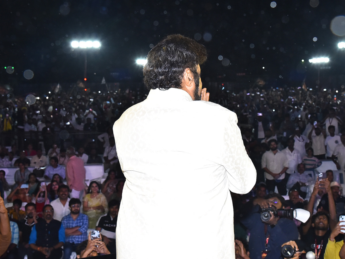 Nandamuri Balakrishna Akhanda 2 Movie Pre Release Event Photos6