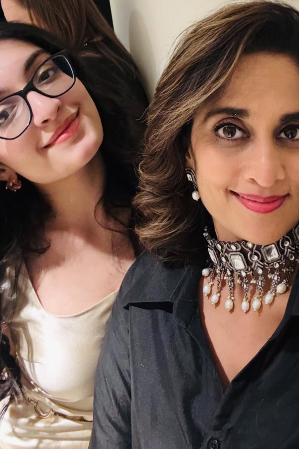 Thala Ajith Family Pictures and Moments Photos4