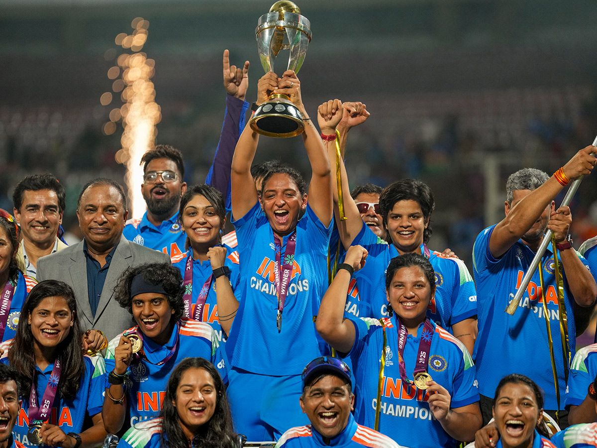 ICC Womens World Cup Final Celebrate with the Trophy Ceremony Photos1