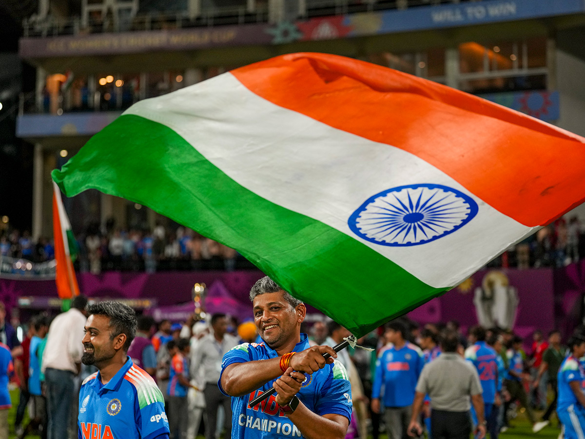  ICC Womens World Cup Final Celebrate with the Trophy Ceremony Photos6