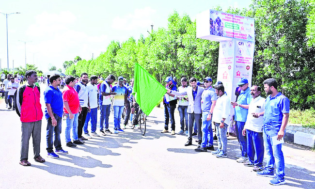 ముగిసిన రోడ్‌ సైక్లింగ్‌ చాంపియన్‌షిప్‌ పోటీలు1