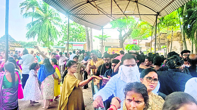 భక్తిశ్రద్ధలతో పొలికోత ఉత్సవం 1