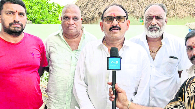 కుట్రతోనే జోగి రమేష్‌ అరెస్ట్‌1