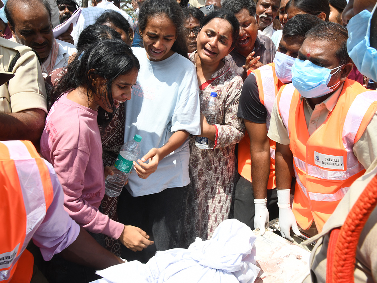 Telangana : Chevella Bus Accident Photos30