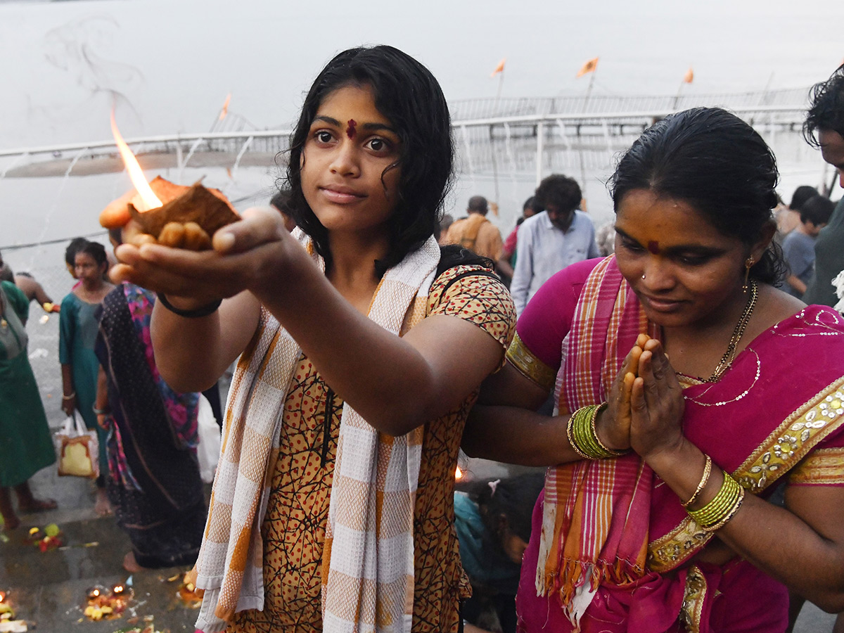 Devotional : Devotees Rush at Temples in Karthika Somavaram10