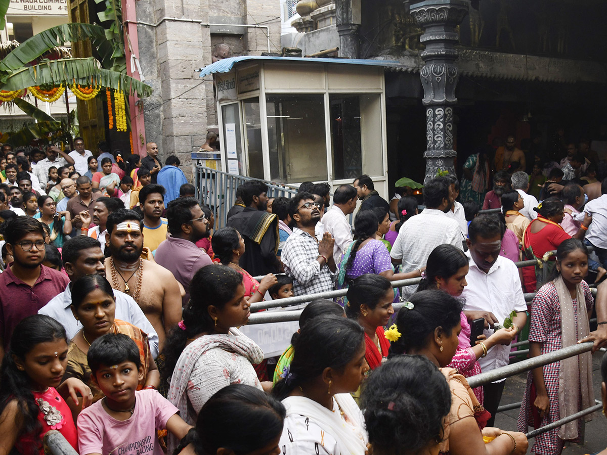 Devotional : Devotees Rush at Temples in Karthika Somavaram4