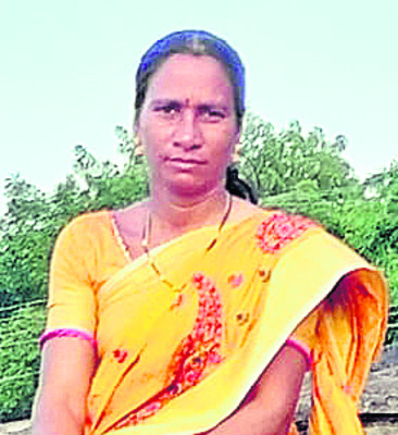 చికిత్స పొందుతూ వివాహిత మృతి1