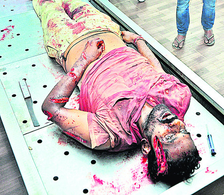 అడ్డొస్తే.. అంతమే 
2