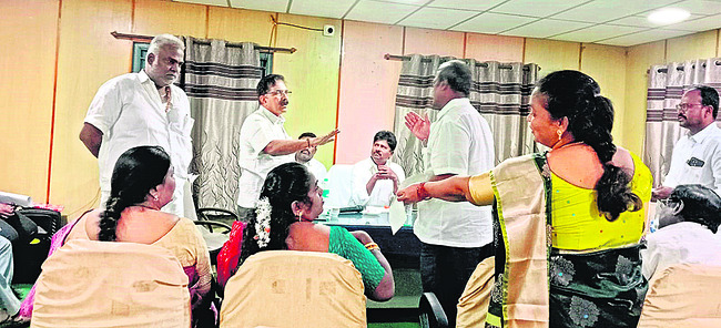 దళితులపై కక్ష సాధింపా?1