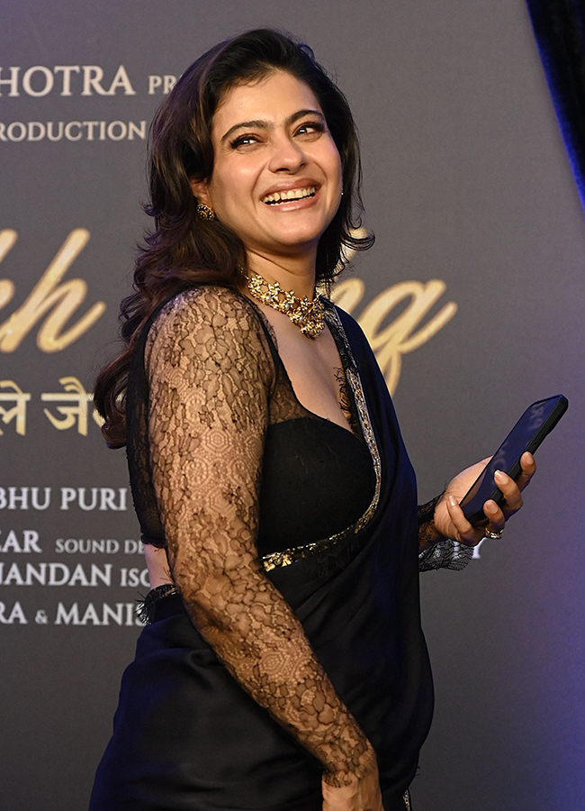 Special Screening of film Gustaakh Ishq in Mumbai21