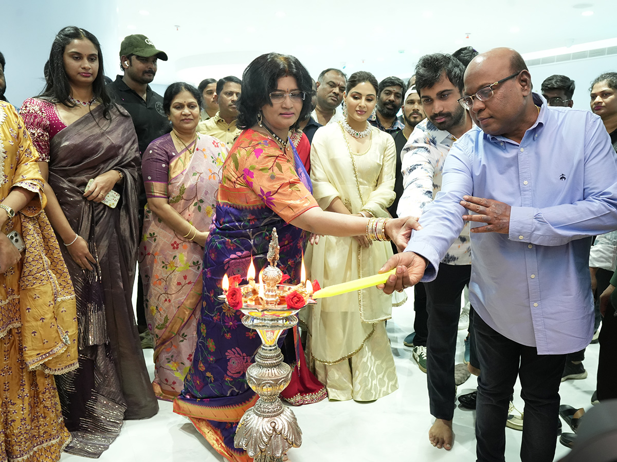 Tollywood Actress Samyuktha Menon In Visakhapatnam5