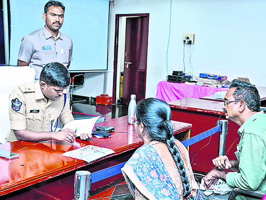 సెపక్‌తక్రా ఓవరాల్‌ చాంపియన్‌ కృష్ణా 
2