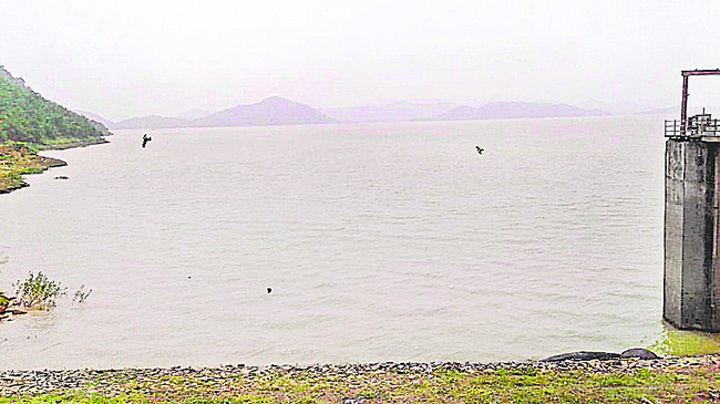 85.61 మీటర్లకు చేరిన ఏలేరు 1