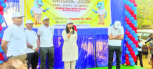 ఉత్సాహంగా 5కే రన్‌ 1