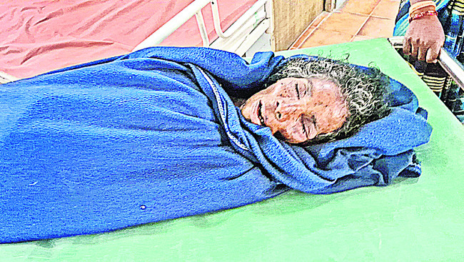 బార్‌కు దరఖాస్తుల ఆహ్వానం 
1