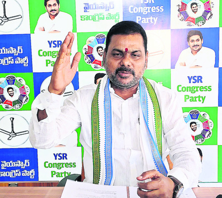 ప్రభుత్వమే పూర్తి బాధ్యత వహించాలి 
2