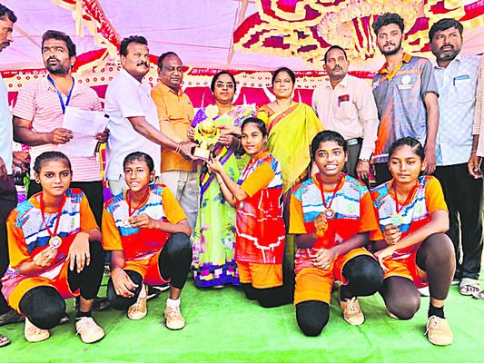 సెపక్‌తక్రా ఓవరాల్‌ చాంపియన్‌ కృష్ణా 1