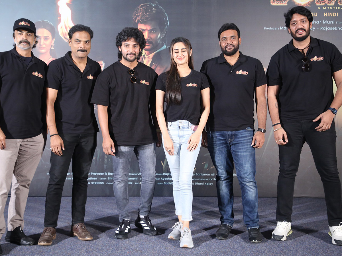 Aadi Sai Kumar Shambhala Movie Trailer launch Photos10