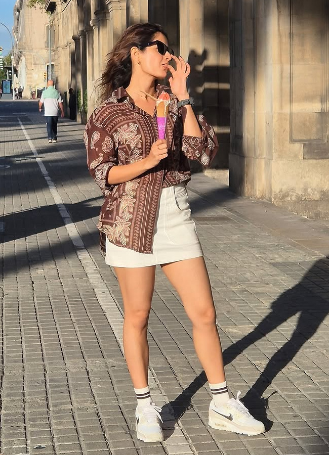 Ashika Ranganath's Barcelona trip (photos)17