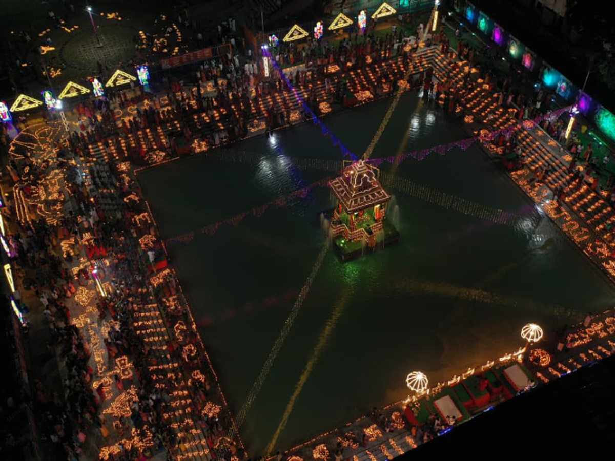 Devotional : Laksha Deepotsavam In Srisailam Photos17