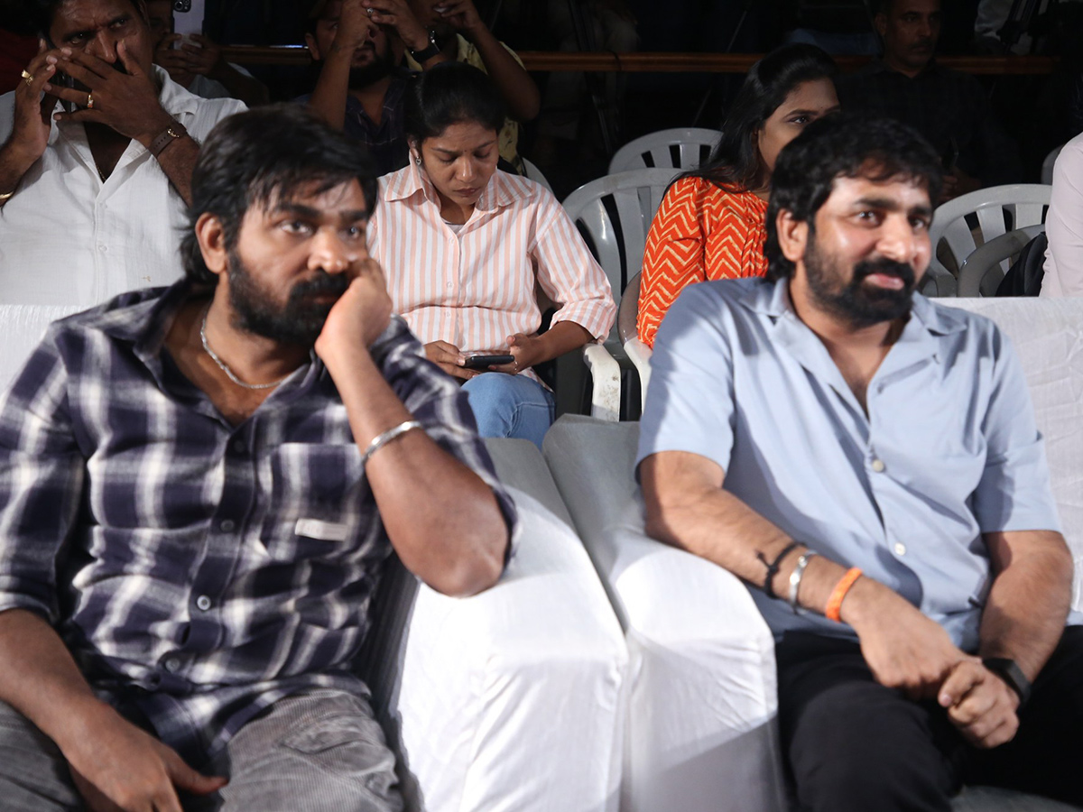 Phoenix Movie Pre Release Event Photos24