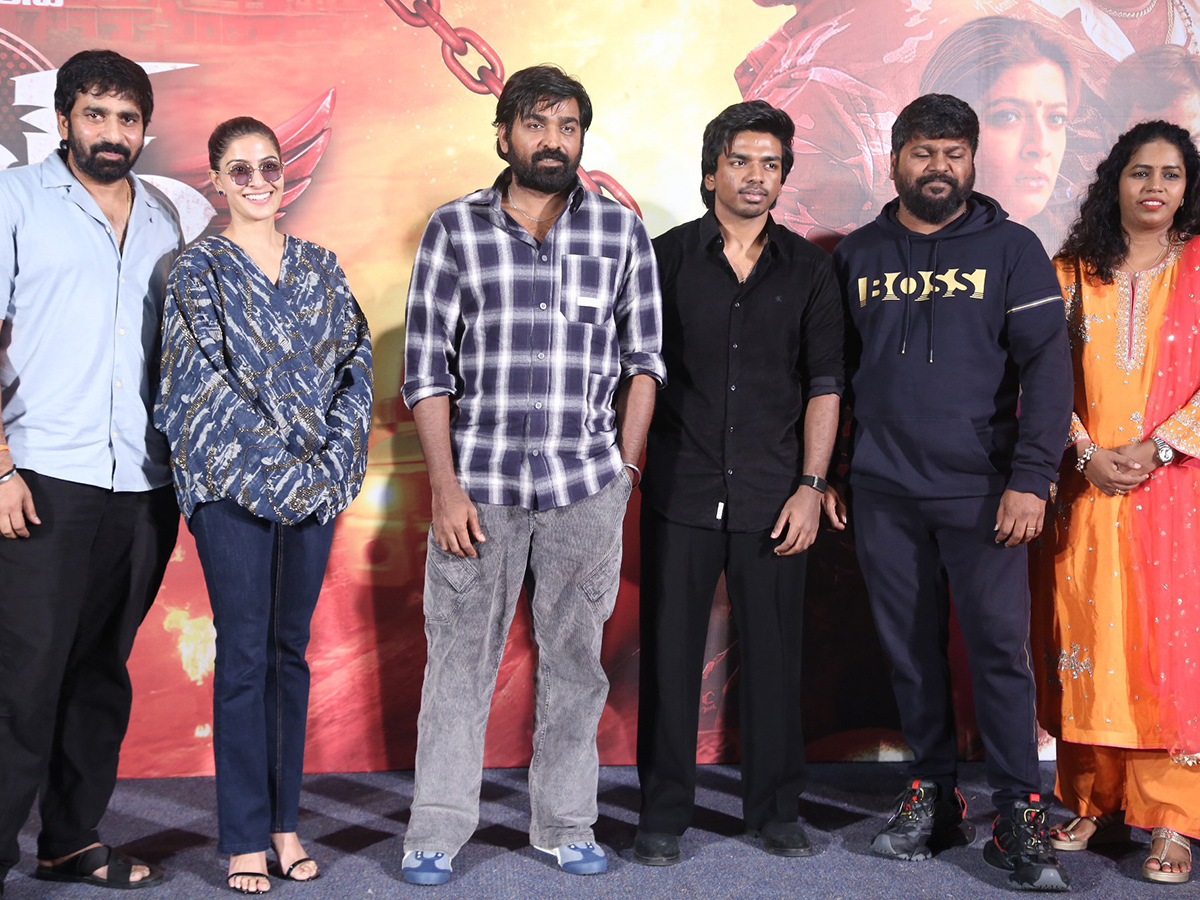 Phoenix Movie Pre Release Event Photos4