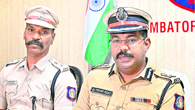 కామాంధులు1