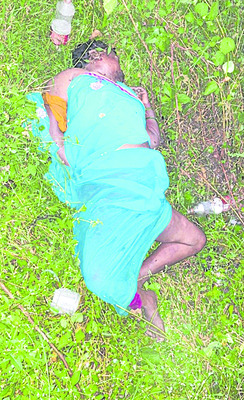 గుర్తు తెలియని వాహనం ఢీకొని  కిరాణా వ్యాపారి మృతి  1