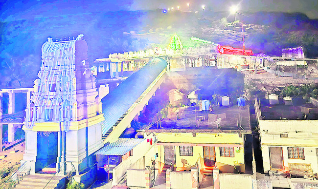 కార్తీక వెలుగుల్లో ఆలయాలు1