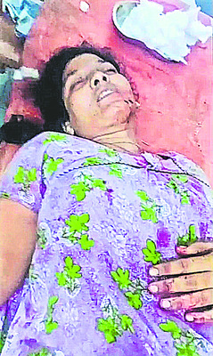 కాపురానికి రావడం లేదని కత్తితో దాడి 1