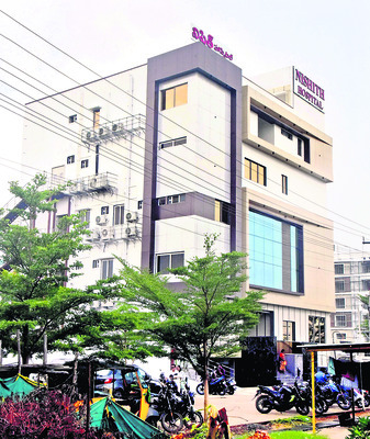 రాష్ట్ర పురపాలక, పట్టణాభివృద్ధి శాఖ మంత్రి డాక్టర్‌ పొం3