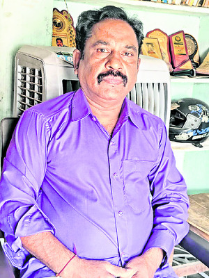 పెన్సిల్‌ మొనపై కార్తీకదీపం
2