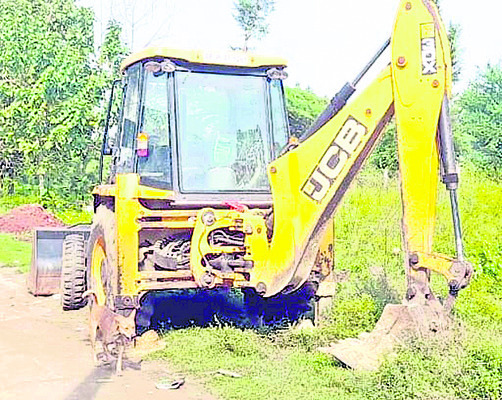 కంకర తరలిస్తున్న వాహనాల సీజ్‌ 1